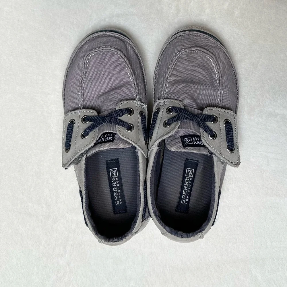 Sperry Kids Moccasins in Gray and Navy